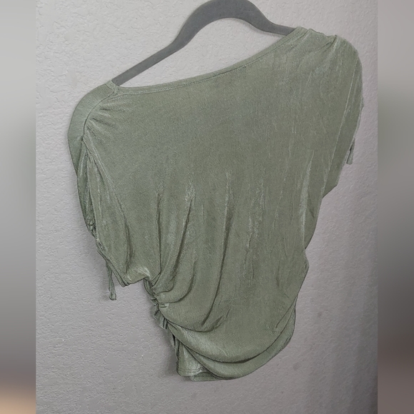 Y2k 00s Green Metallic Ruched Blouse ☆B  Famous Women's M •●Fitted Shiny Shirt●• - Picture 5 of 7
